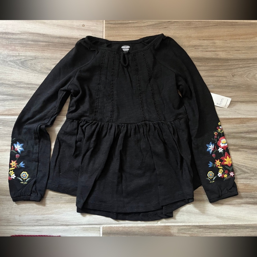 Girls floral black blouse